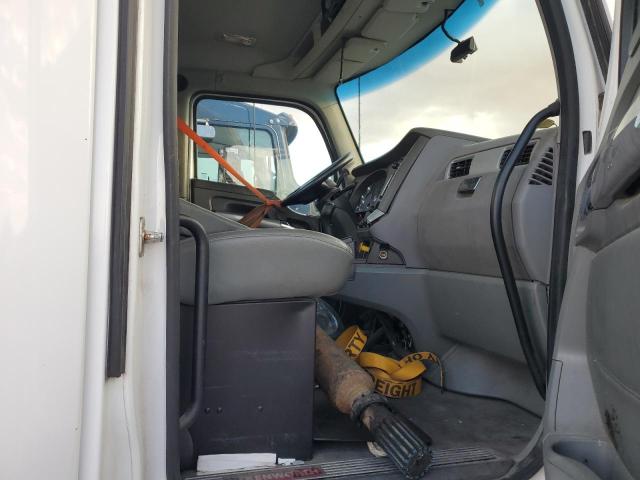 87226705 :رقم المزاد ، 1XKYA48X4EJ402540 vin ، 2014 Kenworth T680 مزاد بيع