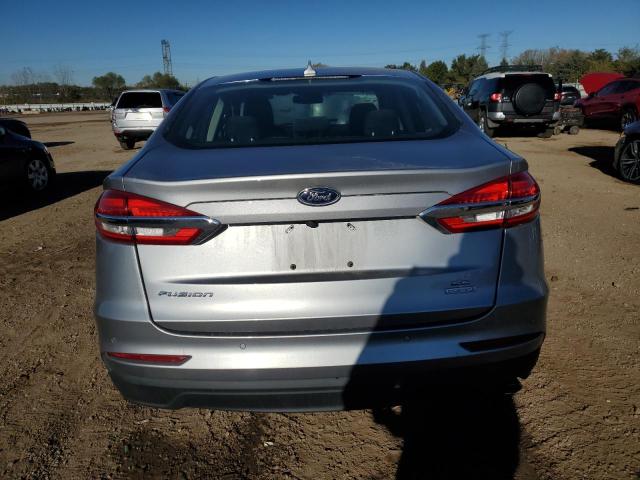 89866105 :رقم المزاد ، 3FA6P0HD8LR225399 vin ، 2020 Ford Fusion مزاد بيع