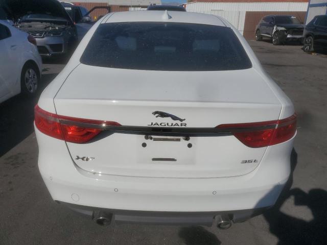 Продажа на аукционе авто 2016 Jaguar Xf Prestig, vin: SAJBE4BV8GCY13557, номер лота: 90542575