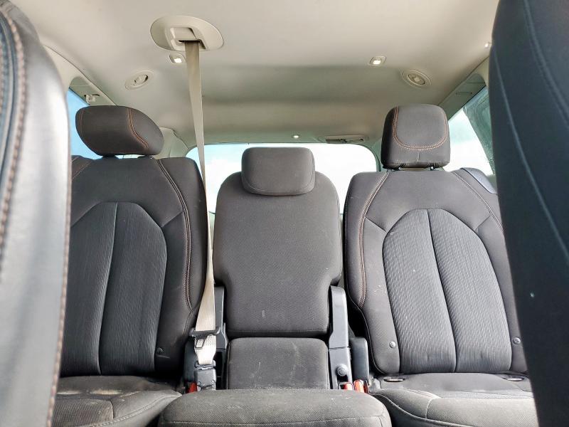 85657705 :رقم المزاد ، 2C4RC1DG7HR638307 vin ، 2017 Chrysler Pacifica T مزاد بيع