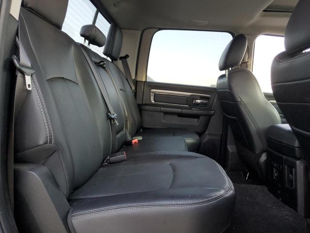 86701105 :رقم المزاد ، 1C6RR7UT3JS197656 vin ، 2018 Ram 1500 مزاد بيع