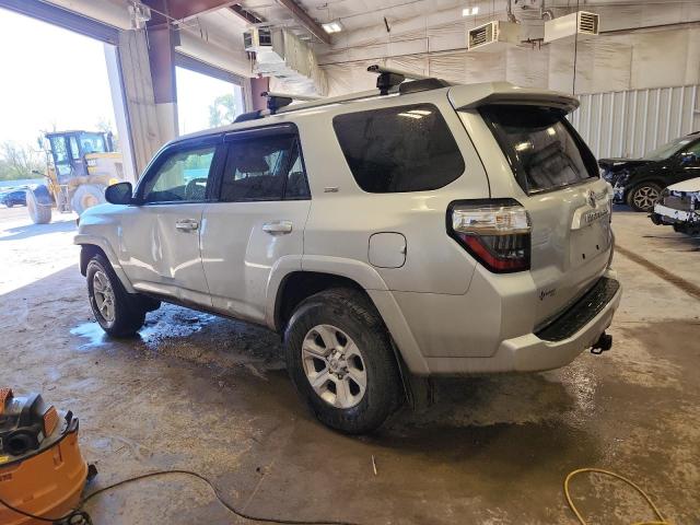 87201185 :رقم المزاد ، JTEMU5JR6N6063202 vin ، 2022 Toyota 4runner مزاد بيع