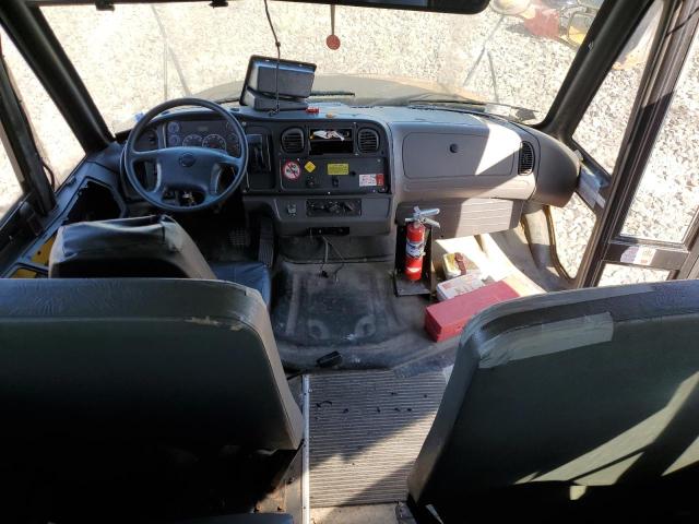 84473265 :رقم المزاد ، 4UZABRDTXBCAU4000 vin ، 2011 Freightliner Saf-t-liner C2 مزاد بيع