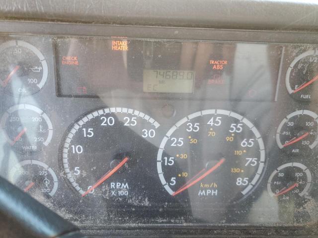 84473095 :رقم المزاد ، 4UZAAXCS15CU88075 vin ، 2005 Freightliner Saf-t-liner C2 مزاد بيع