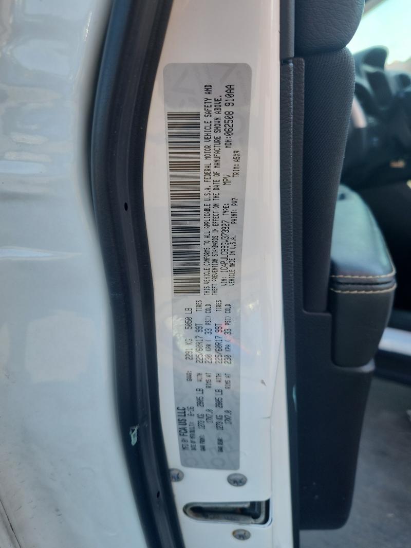 82410185 :رقم المزاد ، 1C4PJLCB9GW373927 vin ، 2016 Jeep Cherokee مزاد بيع