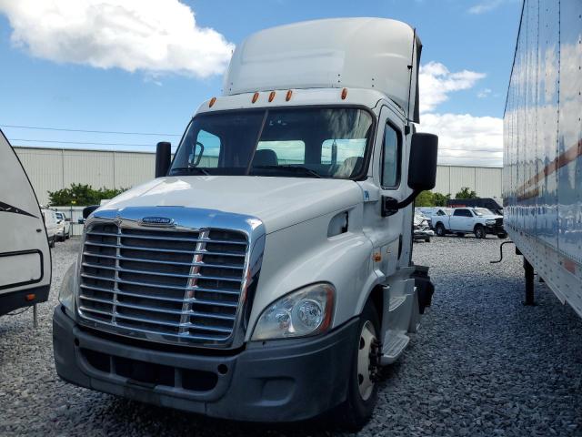 Продажа на аукционе авто 2017 Freightliner Cascadia 1, vin: 3AKBGADV5HSJD0486, номер лота: 83940885