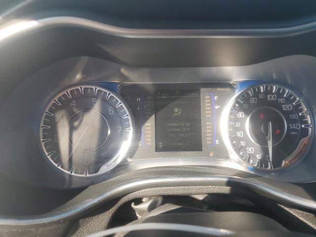 Продажа на аукционе авто 2015 Chrysler 200, vin: 1C3CCCAB2FN580714, номер лота: 90383155