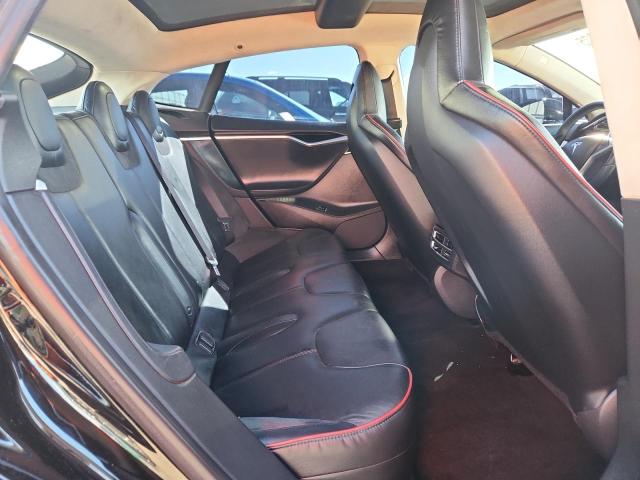 84632825 :رقم المزاد ، 5YJSA1DP6DFP22647 vin ، 2013 Tesla Model S مزاد بيع