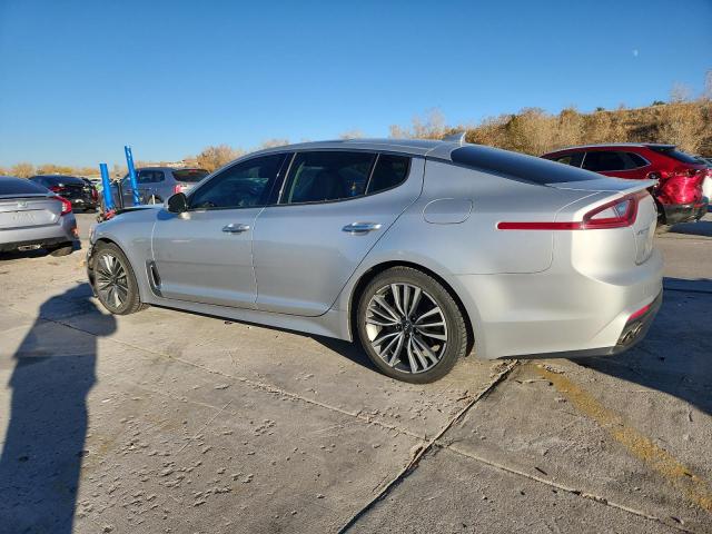 2018 Kia Stinger Pr მანქანა იყიდება აუქციონზე, vin: KNAE25LAXJ6015375, აუქციონის ნომერი: 91019205