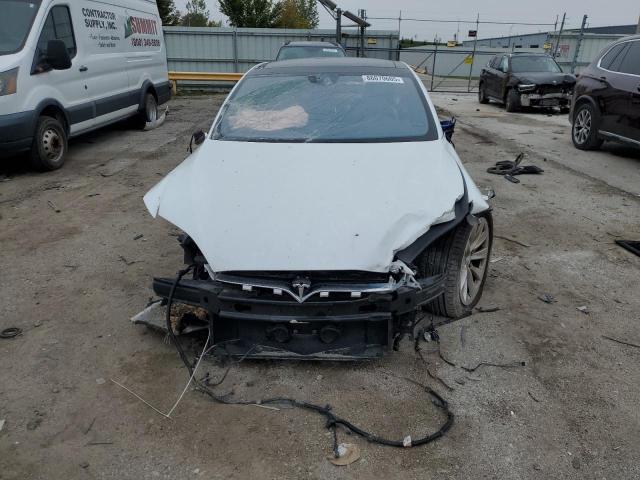 86070605 :رقم المزاد ، 5YJSA1E15GF156138 vin ، 2016 Tesla Model S مزاد بيع
