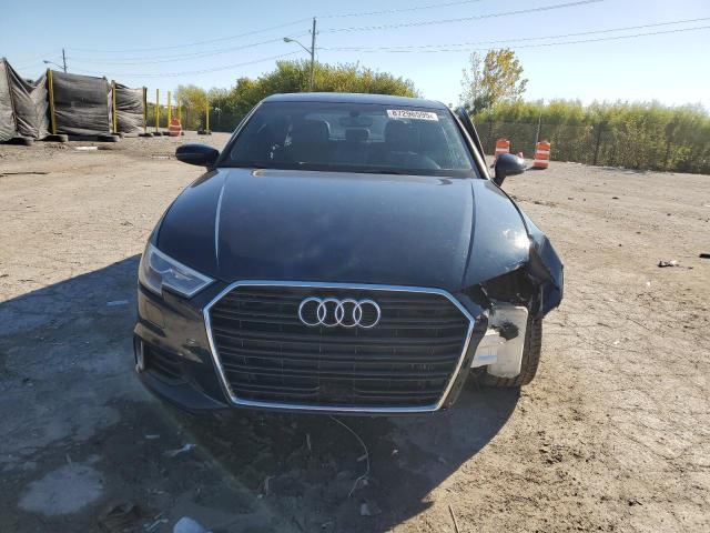 Продаж на аукціоні авто 2017 Audi A3 Sedan Premium Fwd, vin: WAUAUGFF4H1025726, номер лоту: 87296595