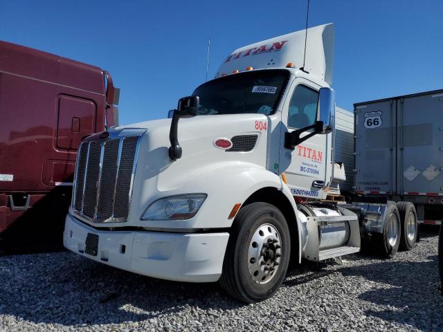Продажа на аукционе авто 2016 Peterbilt Tractor 579, vin: 1XPBDP9X4GD308618, номер лота: 80567685