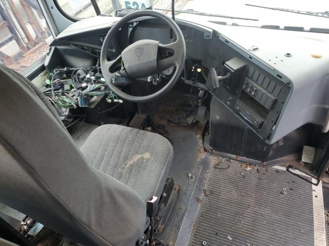 87119795 :رقم المزاد ، 4DRBUC8N5FB648943 vin ، 2015 Ic Corporation Ce Series School مزاد بيع