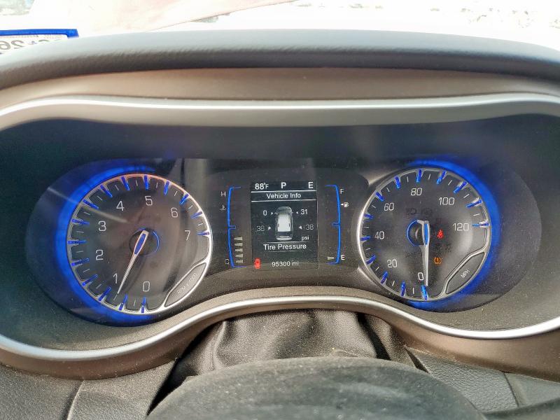 85657705 :رقم المزاد ، 2C4RC1DG7HR638307 vin ، 2017 Chrysler Pacifica T مزاد بيع