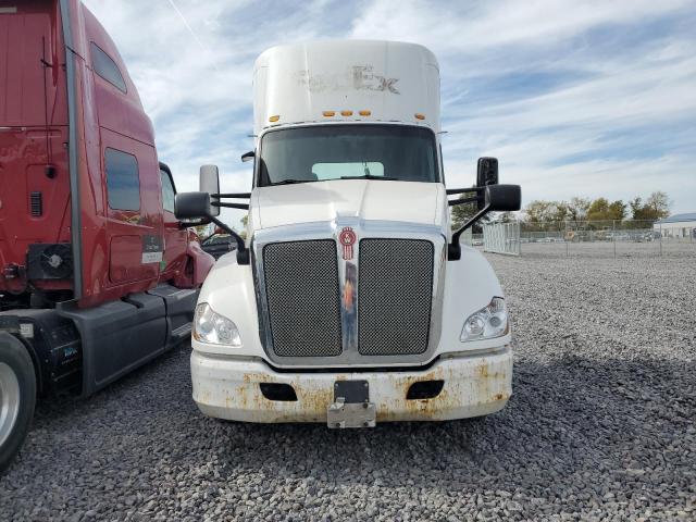 86329625 :رقم المزاد ، 1XKYA48X2GJ496713 vin ، 2016 Kenworth Constructi مزاد بيع