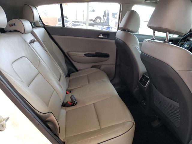 82529715 :رقم المزاد ، KNDPNCAC7J7365729 vin ، 2018 Kia Sportage E مزاد بيع