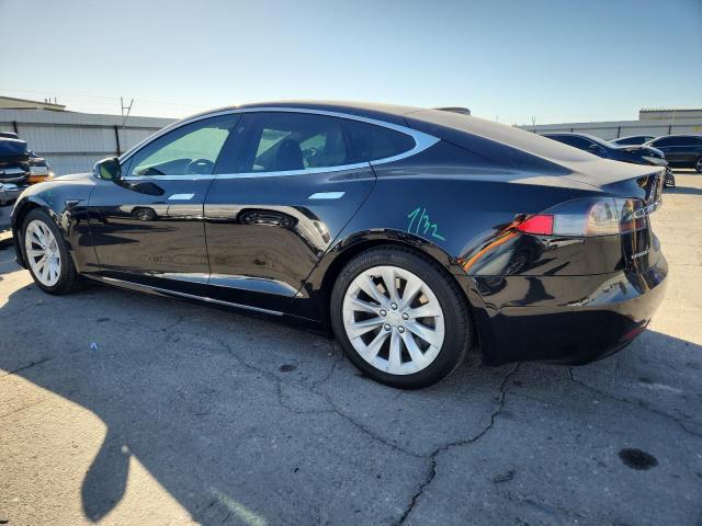 Продаж на аукціоні авто 2018 Tesla Model S, vin: 5YJSA1E22JF267066, номер лоту: 82395405