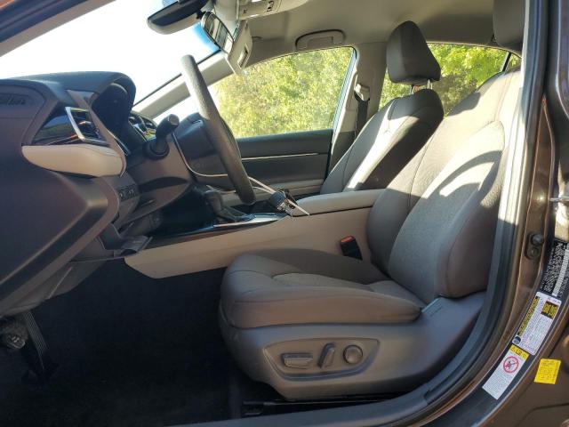 85286005 :رقم المزاد ، 4T1B11HK1JU021141 vin ، 2018 Toyota Camry مزاد بيع