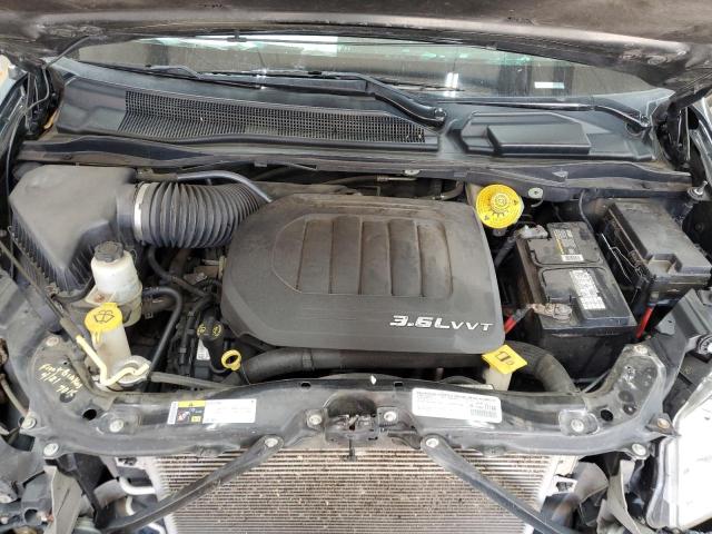 2015 Chrysler Town & Country Touring მანქანა იყიდება აუქციონზე, vin: 2C4RC1BG1FR562440, აუქციონის ნომერი: 82441715