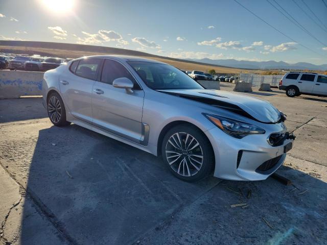 2018 Kia Stinger Pr მანქანა იყიდება აუქციონზე, vin: KNAE25LAXJ6015375, აუქციონის ნომერი: 91019205