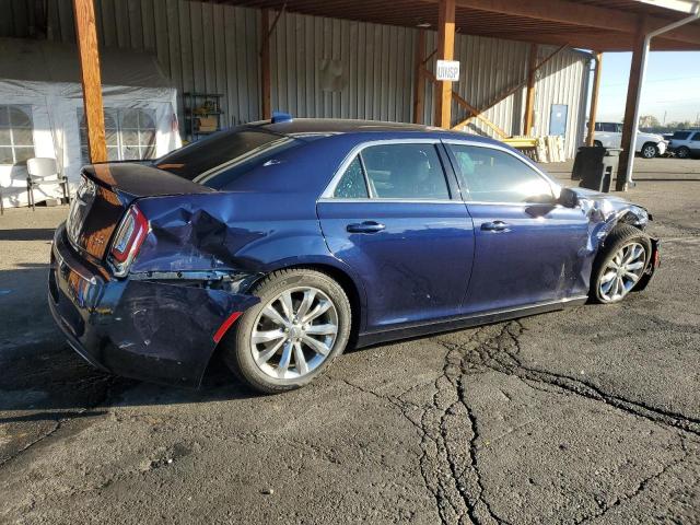 90069025 :رقم المزاد ، 2C3CCARG3HH512454 vin ، 2017 Chrysler 300 Limite مزاد بيع