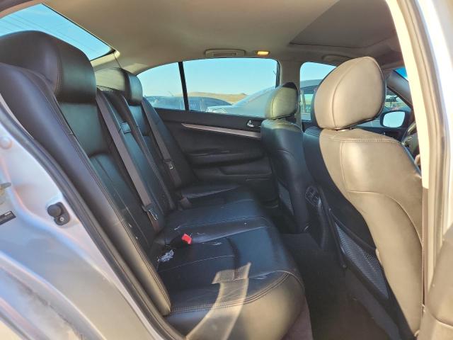 82555915 :رقم المزاد ، JN1CV6AR1FM520906 vin ، 2015 Infiniti Q40 مزاد بيع