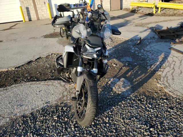 82320835 :رقم المزاد ، WB10M2304R6J15199 vin ، 2024 Bmw R 1300 مزاد بيع