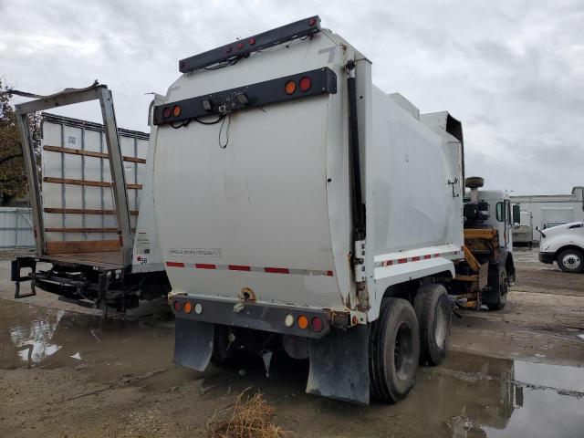 81147465 :رقم المزاد ، 3BPZLJ0XXFF269702 vin ، 2015 Peterbilt Tractor 320 مزاد بيع