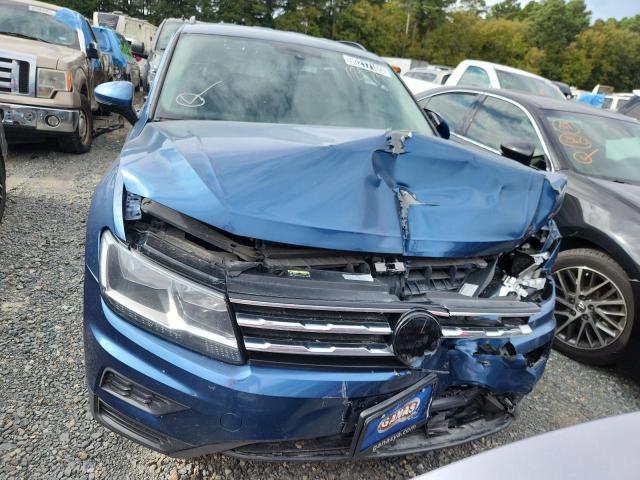 Продаж на аукціоні авто 2020 Volkswagen Tiguan, vin: 3VV3B7AX1LM129735, номер лоту: 90217165