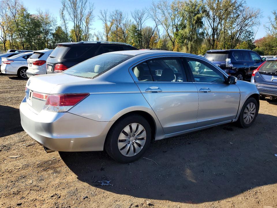 71446856 :رقم المزاد ، 1HGCP2F33CA095479 vin ، 2012 Honda Accord مزاد بيع