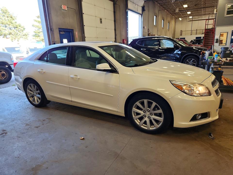 72185206 :رقم المزاد ، 1G11E5SA4DF149225 vin ، 2013 Chevrolet Malibu مزاد بيع