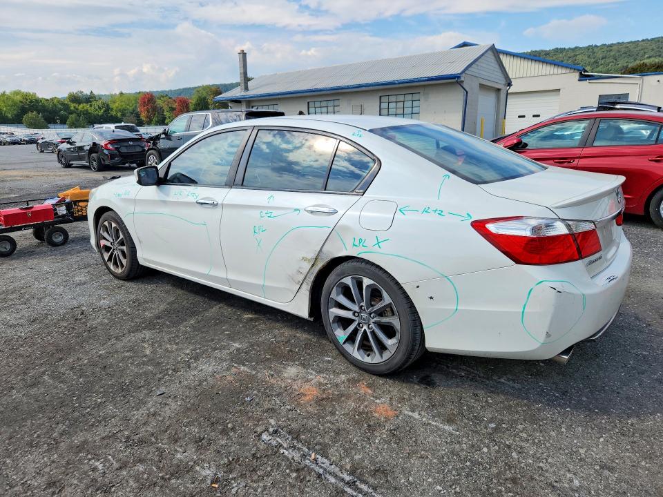 71387626 :رقم المزاد ، 1HGCR2F5XFA242140 vin ، 2015 Honda Accord مزاد بيع