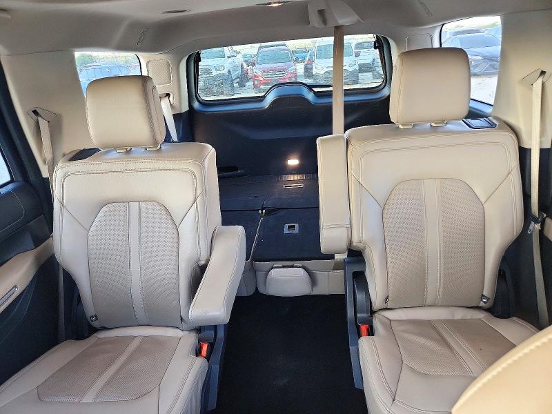 Продаж на аукціоні авто 2024 Ford Expedition, vin: 1FMJU1K85REA66105, номер лоту: 72627106