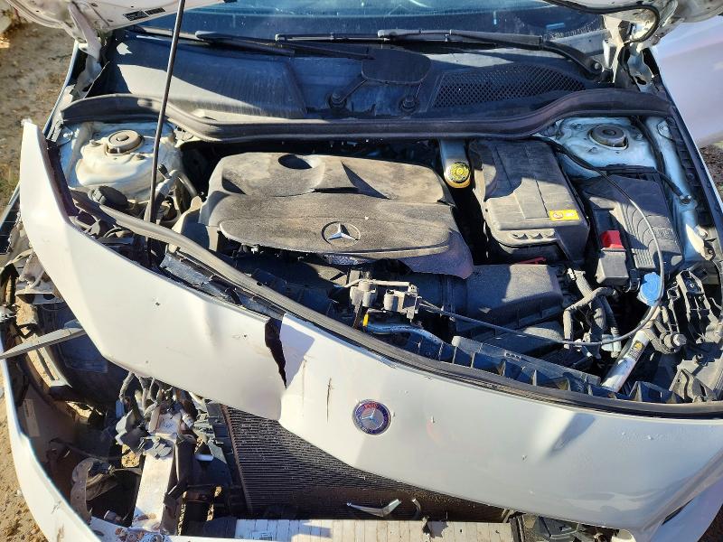 2014 Mercedes-benz Cla მანქანა იყიდება აუქციონზე, vin: WDDSJ4GB3EN103157, აუქციონის ნომერი: 72552136