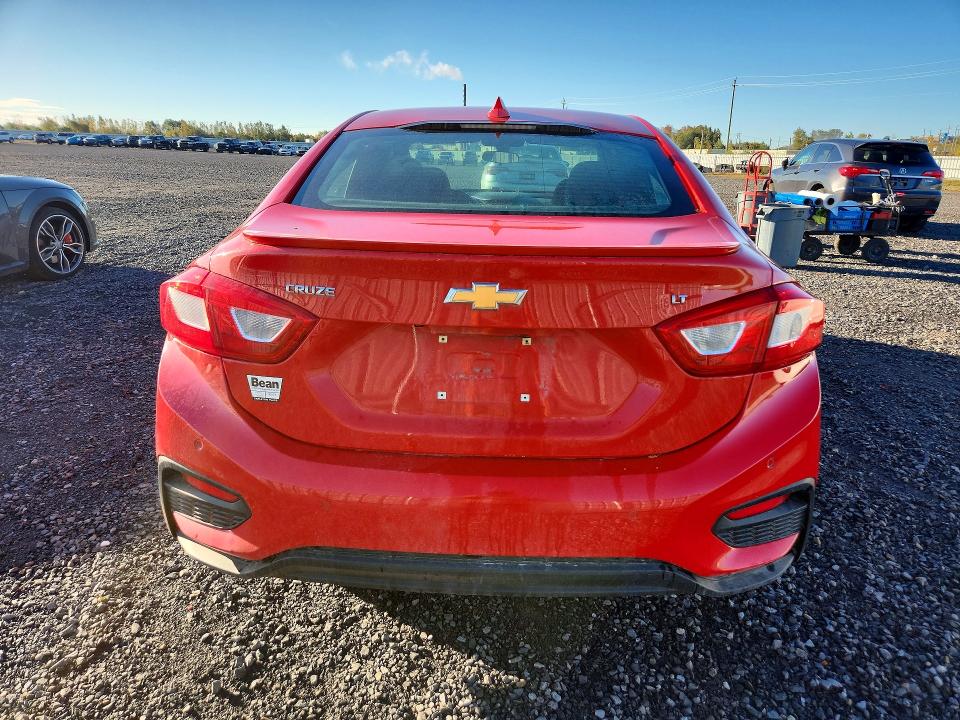 71324316 :رقم المزاد ، 1G1BE5SM4H7105708 vin ، 2017 Chevrolet Cruze مزاد بيع