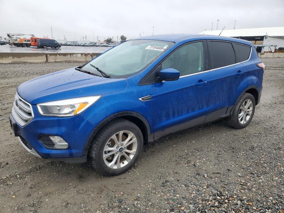 73164606 :رقم المزاد ، 1FMCU9GD7HUA94151 vin ، 2017 Ford Escape مزاد بيع