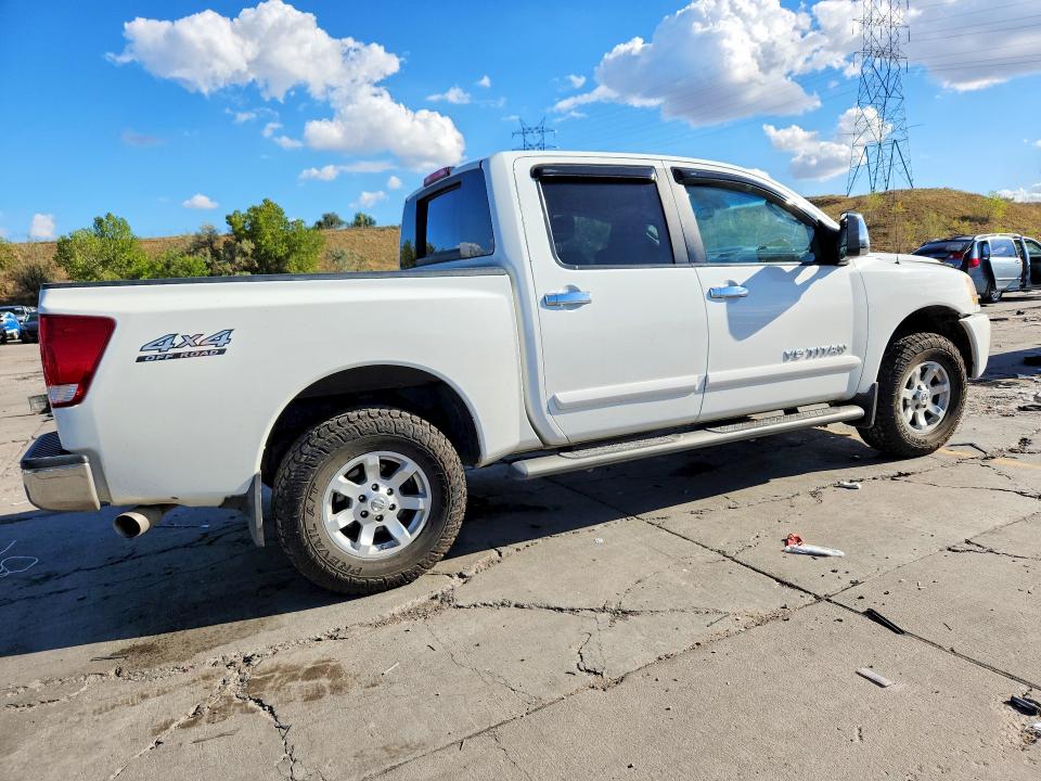 2005 Nissan Titan მანქანა იყიდება აუქციონზე, vin: 1N6AA07B65N528190, აუქციონის ნომერი: 70747716