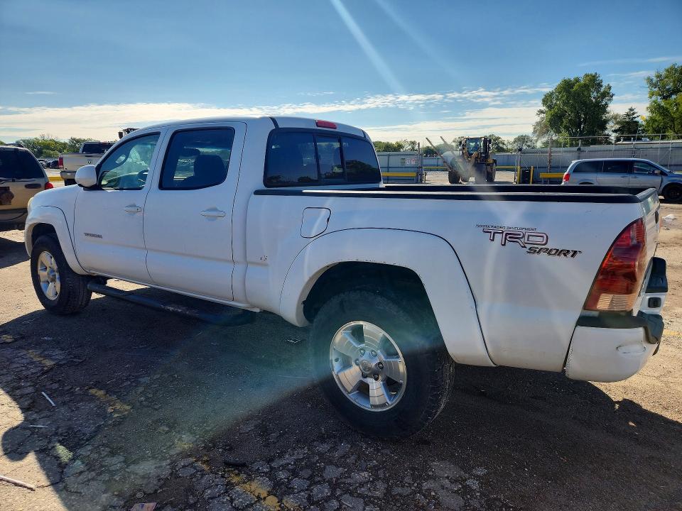 2005 Toyota Tacoma მანქანა იყიდება აუქციონზე, vin: 5TEKU72N65Z038886, აუქციონის ნომერი: 70339776