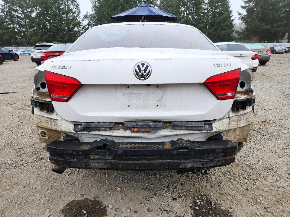 Продажа на аукционе авто 2013 Volkswagen Passat, vin: 1VWCN7A32DC021935, номер лота: 71800076