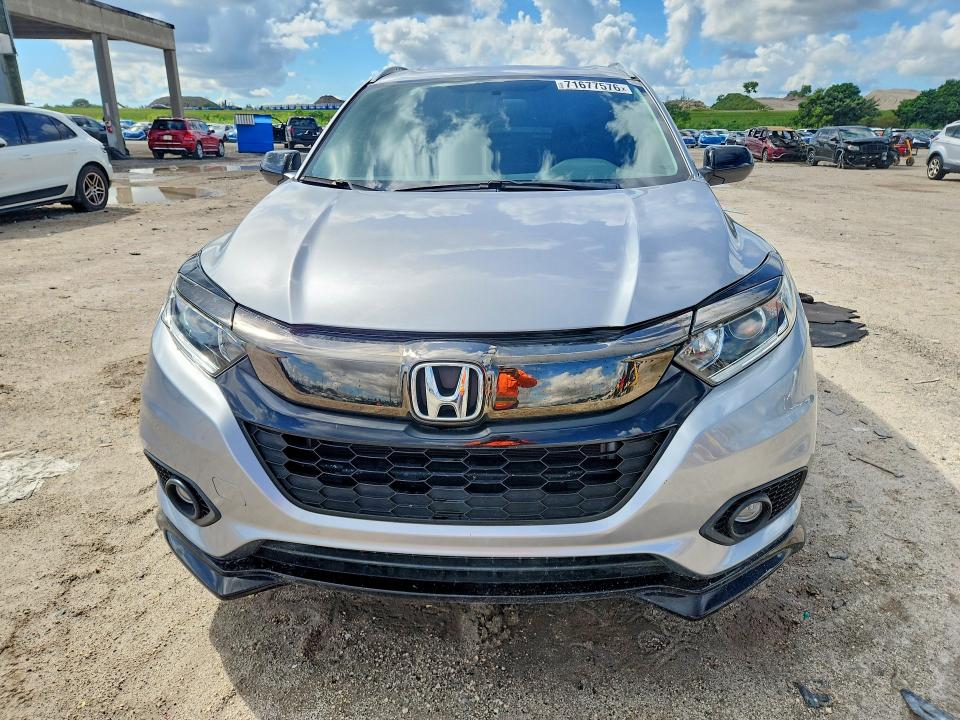 71677576 :رقم المزاد ، 3CZRU5H14NM728912 vin ، 2022 Honda Hr-v مزاد بيع