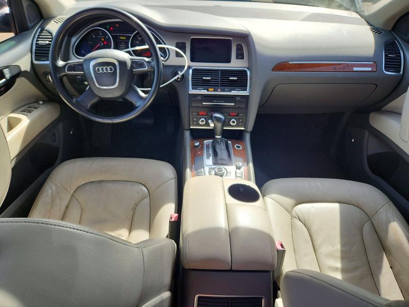 72567606 :رقم المزاد ، WA1LMAFE3BD005533 vin ، 2011 Audi Q7 مزاد بيع