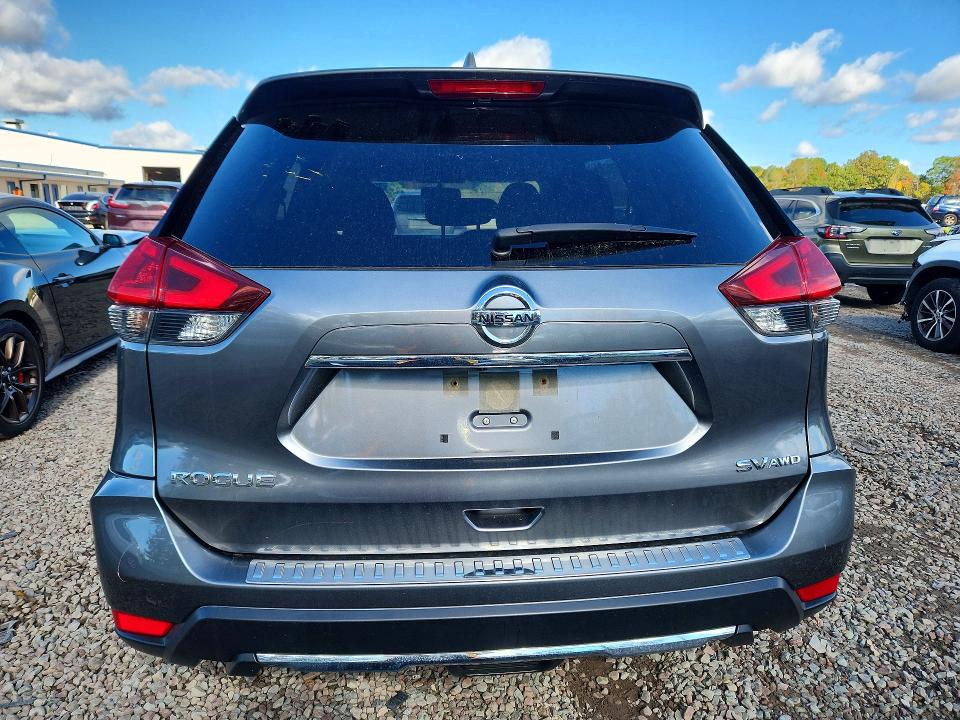 Продаж на аукціоні авто 2018 Nissan Rogue, vin: JN8AT2MV5JW301881, номер лоту: 72023136