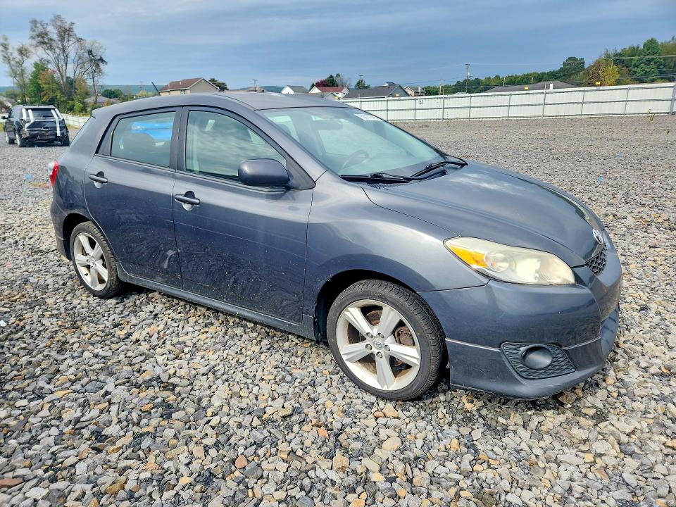 70014376 :رقم المزاد ، 2T1LE4EE9AC012018 vin ، 2010 Toyota Corolla Matrix مزاد بيع