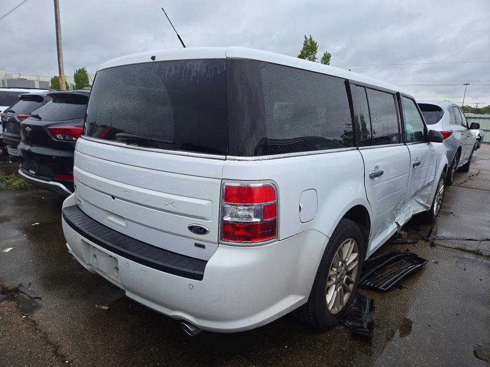Продажа на аукционе авто 2015 Ford Flex, vin: 2FMHK6C86FBA22413, номер лота: 68712786