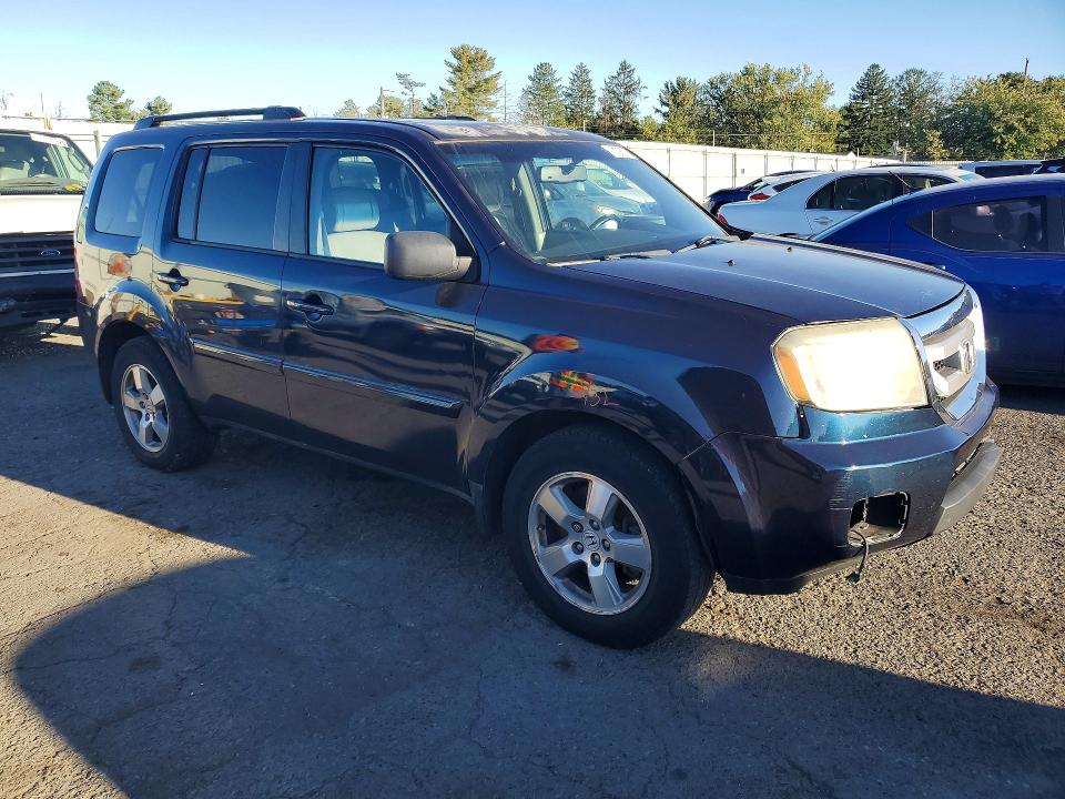 71293356 :رقم المزاد ، 5FNYF4H50BB090036 vin ، 2011 Honda Pilot مزاد بيع