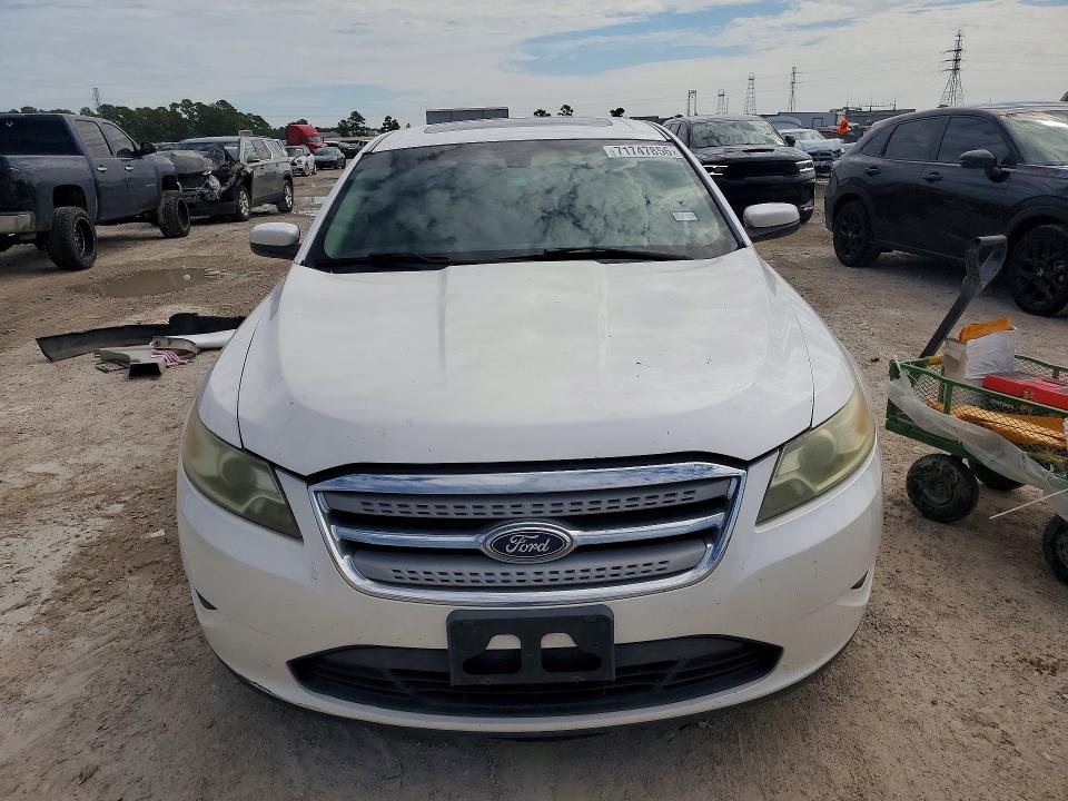 71747856 :رقم المزاد ، 1FAHP2EW4BG177397 vin ، 2011 Ford Taurus مزاد بيع