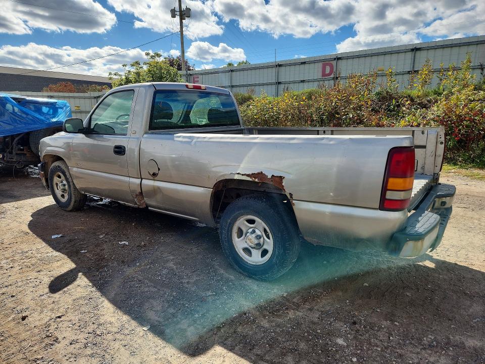 Aukcja sprzedaży 2002 Chevrolet Silverado, vin: 1GCEC14WX2Z158443, numer aukcji: 70894456