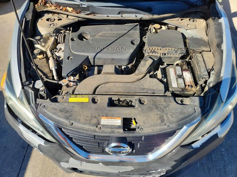 Продажа на аукционе авто 2017 Nissan Altima, vin: 1N4AL3AP1HN345471, номер лота: 72019166