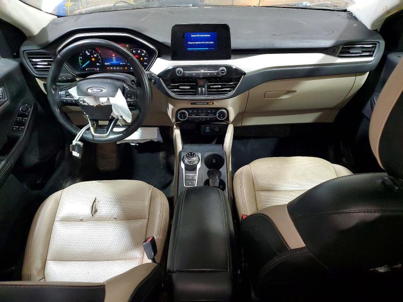 71830926 :رقم المزاد ، 1FMCU0CZ4NUA24843 vin ، 2022 Ford Escape مزاد بيع