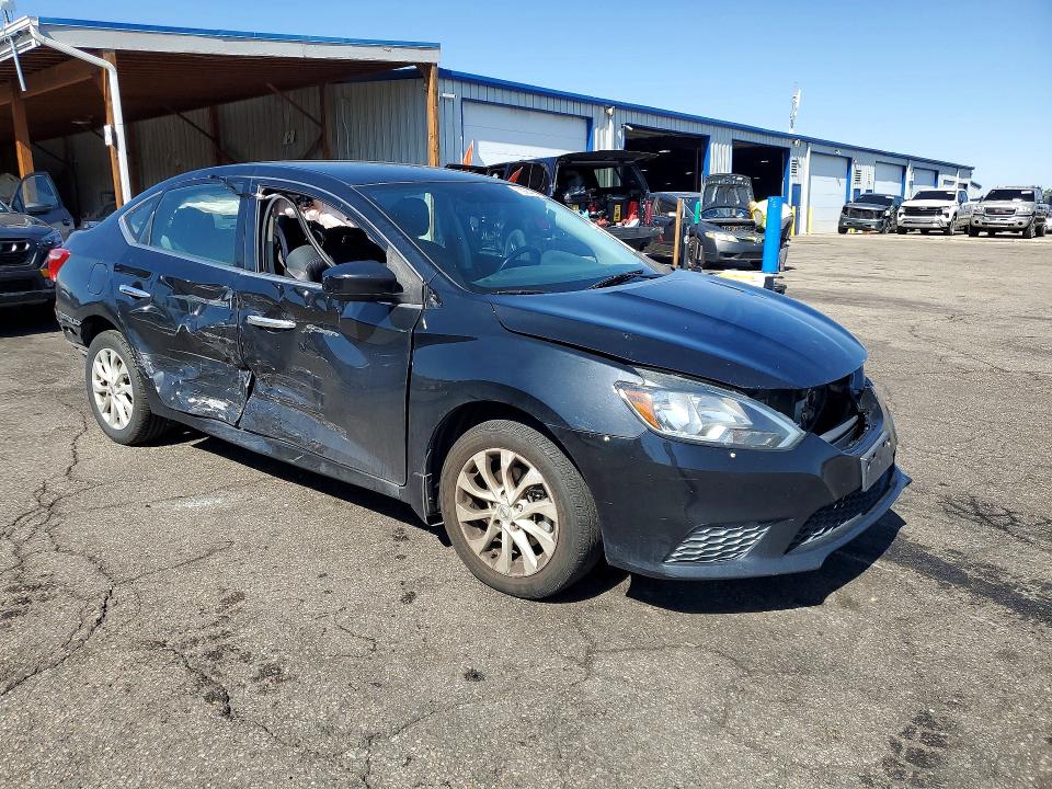 2019 Nissan Sentra მანქანა იყიდება აუქციონზე, vin: 3N1AB7AP5KL614795, აუქციონის ნომერი: 70926426